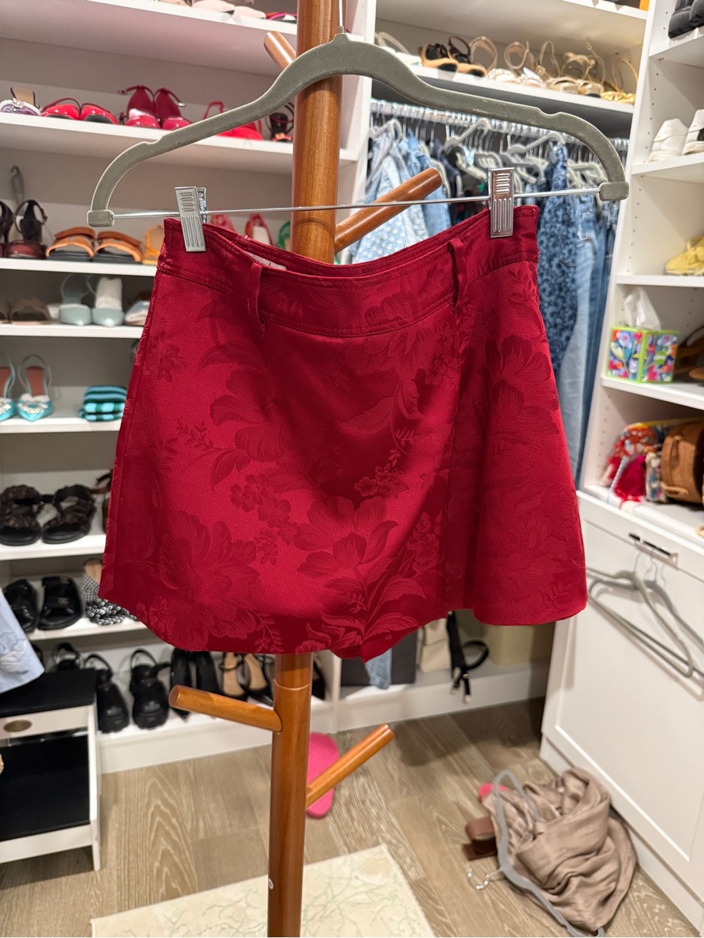 Zara Red Floral Jacquard Mini Skort